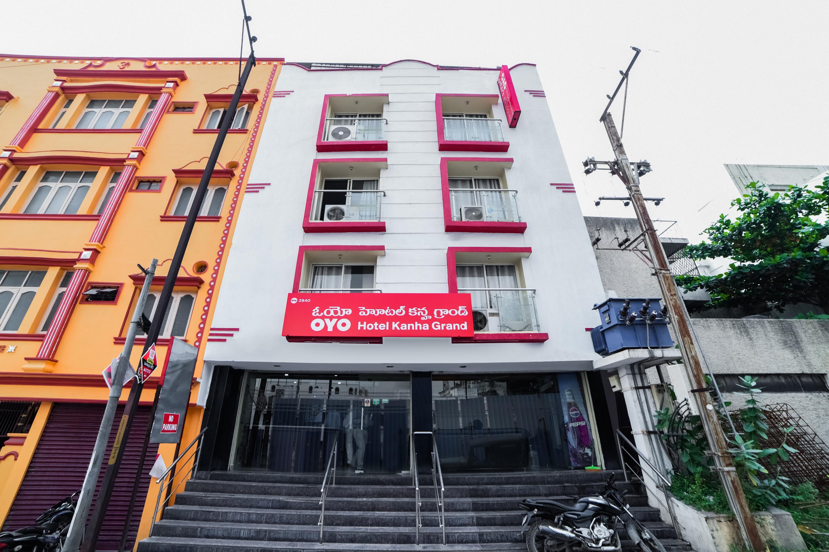 Oyo 2840 Kanha Grand Hyderabad Exterior photo